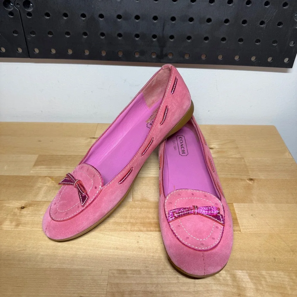 Coach Pink Suede Flats Metallic Bow Loafers Barbiecore A00262 Womens Size 7.5B